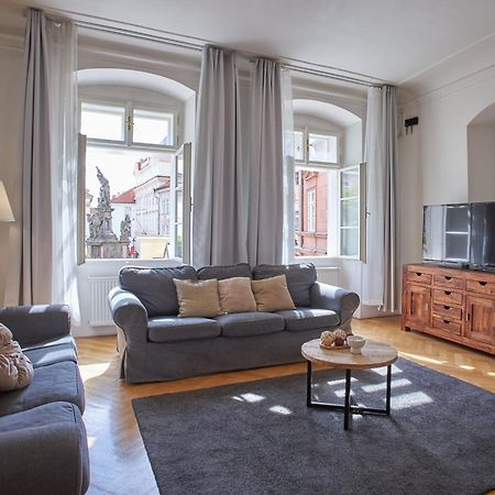 Charles Bridge Apartments Прага Экстерьер фото