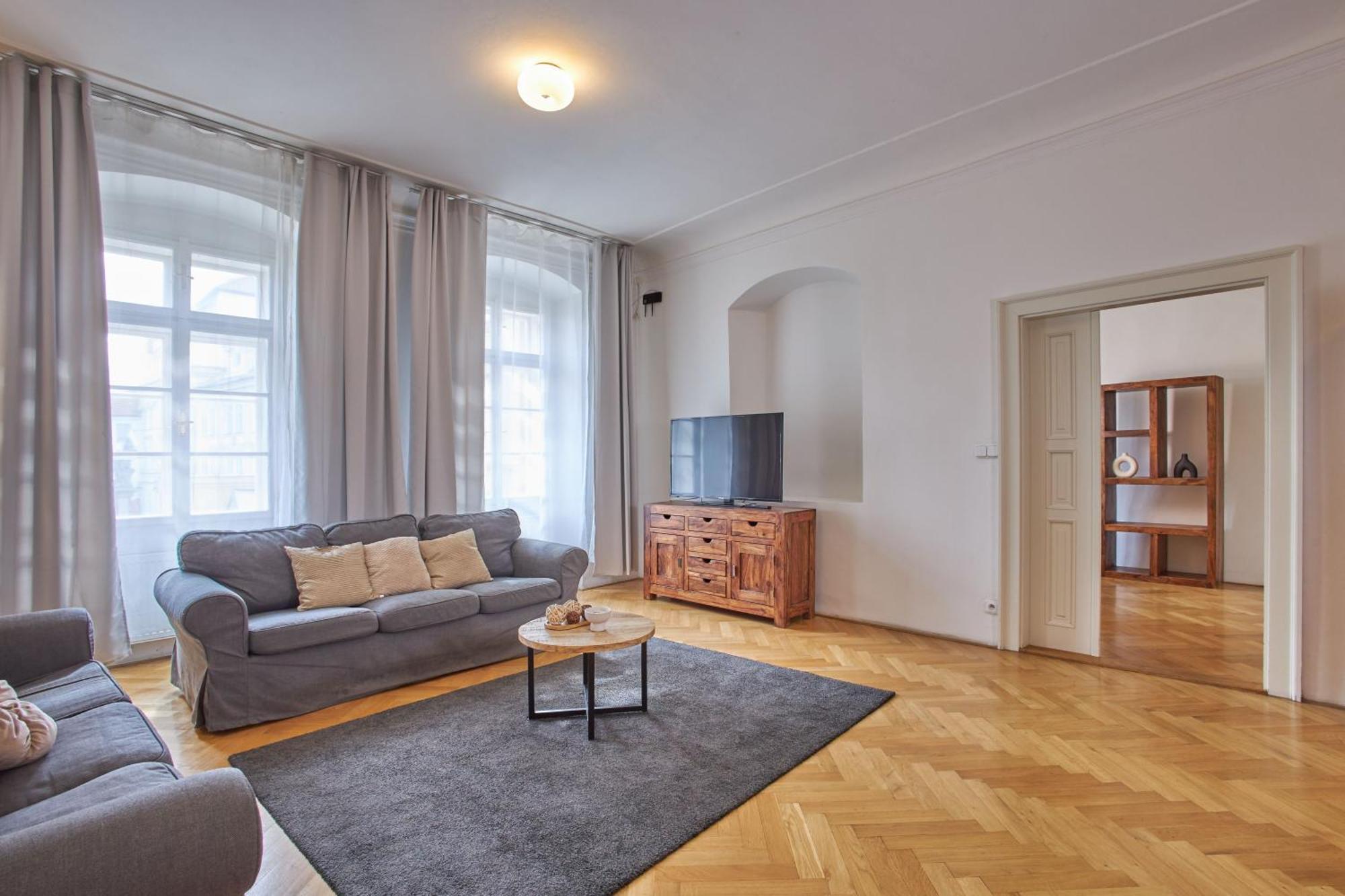 Charles Bridge Apartments Прага Экстерьер фото